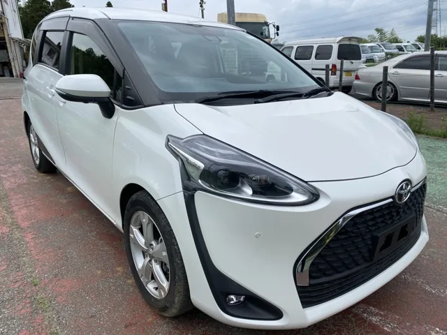 Toyota シエンタ 1.5Gクエロ