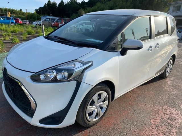 Toyota シエンタ 1.5ファンベースX