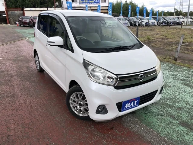 Nissan デイズ 660X
