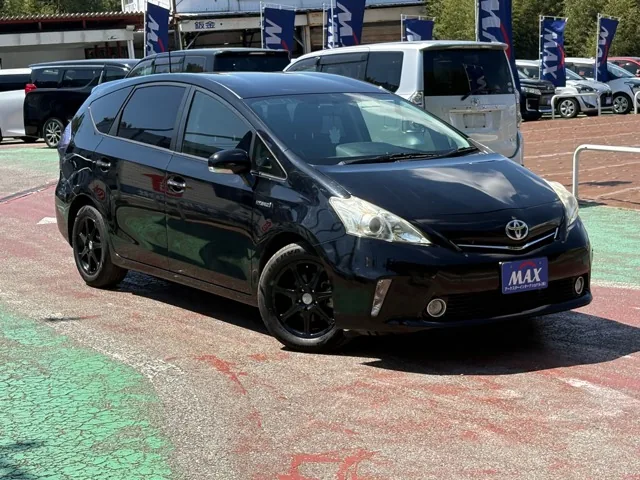 Toyota プリウスα 1.8Sチューン ブラック