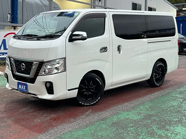Nissan NV350キャラバン 5ドアバン2.5DターボDXロング平床