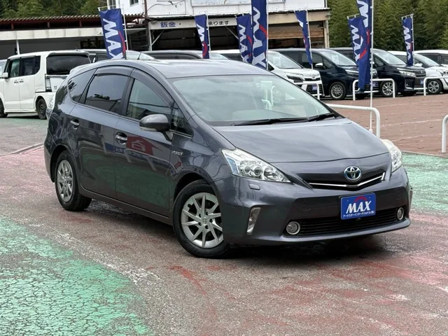 Toyota プリウスα 1.8Gチューン ブラック